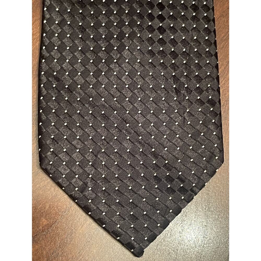 Kenneth Roberts Platinum Black 100% Silk Men’s Neck Tie Made in China